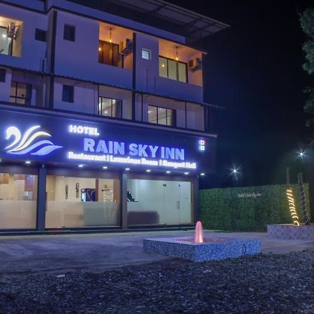 Hotel Rain Sky Inn Lonavala Exterior photo